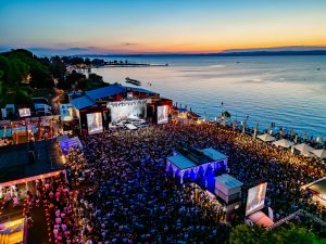 ValMar és T. Danny koncerttel robban be az AstroFest a Plázsra 